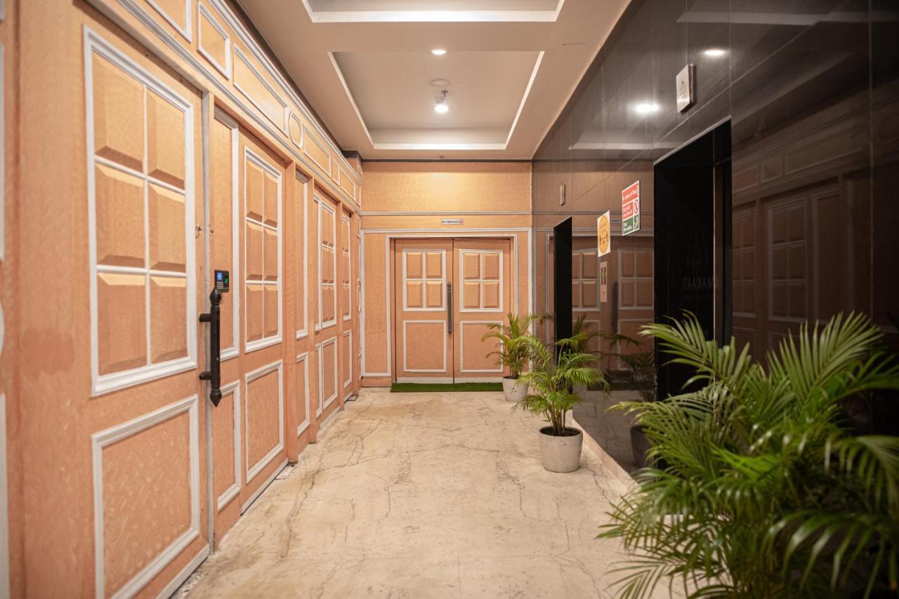 Golden Parkk Hotel Kolkata Bagian luar foto
